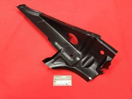 VW Kfer 68- Rep.-Blech Innenecke Quertrger unter Sitzbank hinten links (48-042)