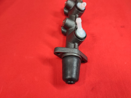 Hauptbremszylinder Zweikreis VW K�fer, Karmann Ghia 14, Type 181 (1202-010)