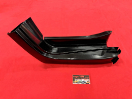 VW Bus T2 T2a -7/72 Abschnitt Kniestck komplett rechts (45-1494)