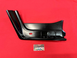 VW Bus T2 T2a -7/72 Abschnitt Kniestck innen rechts (45-1496)