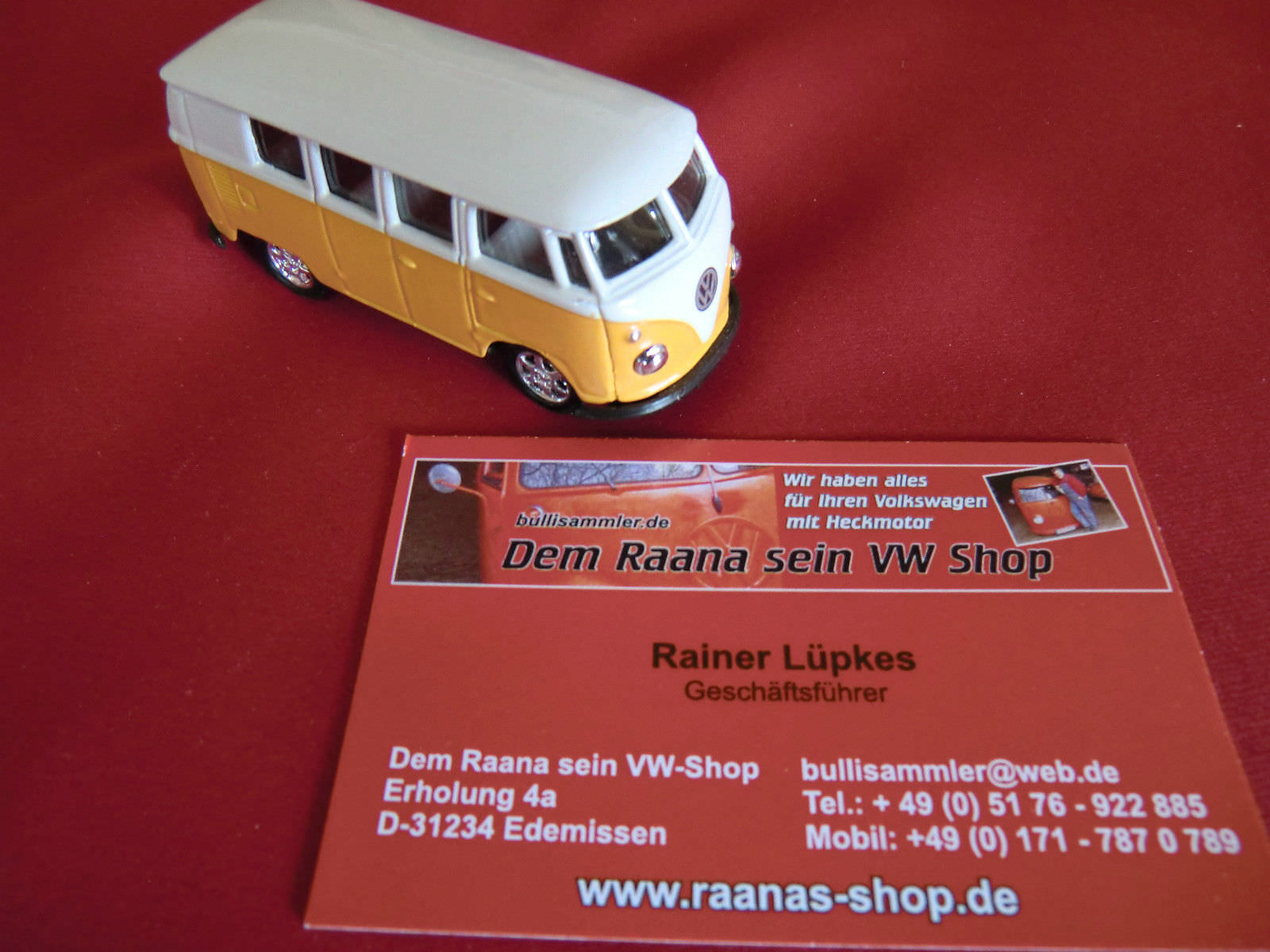WP016 VW Bus T1 gelb-weiß ca 12cm mit Rückzugmotor WELLY Modell Modellauto 