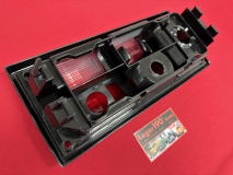 Rckleuchte rechts rot / wei VW Bus T3 Rcklicht mit E-Kennung (0645-618)